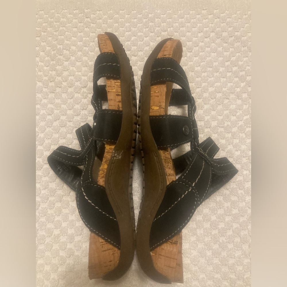 Bear Paw sandals - Picture 4 of 5